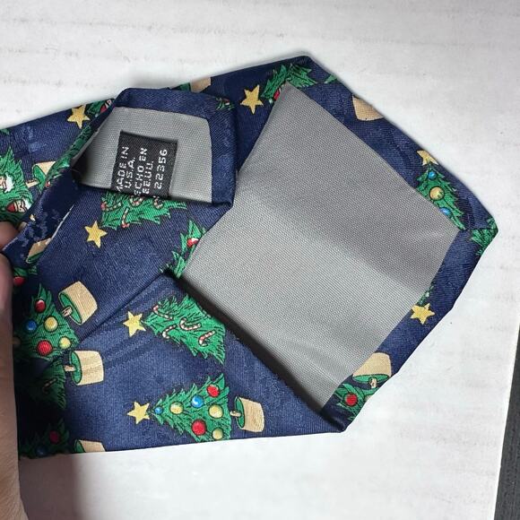 Adolfo navy blue christmas tree print 100% silk tie - Picture 2 of 3